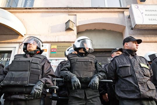 Urbański: Brutalność eksmisji. Czy dalej będziecie milczeć? Urbański: Brutalność eksmisji. Czy dalej będziecie milczeć?