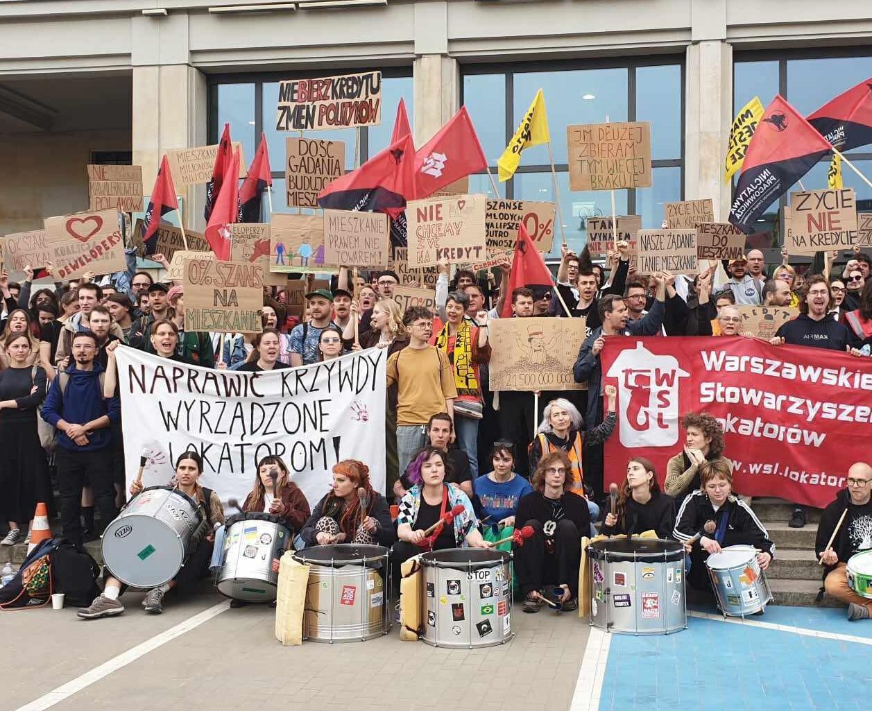 Bieżące walki mieszkaniowe w Polsce: jak je wspierać