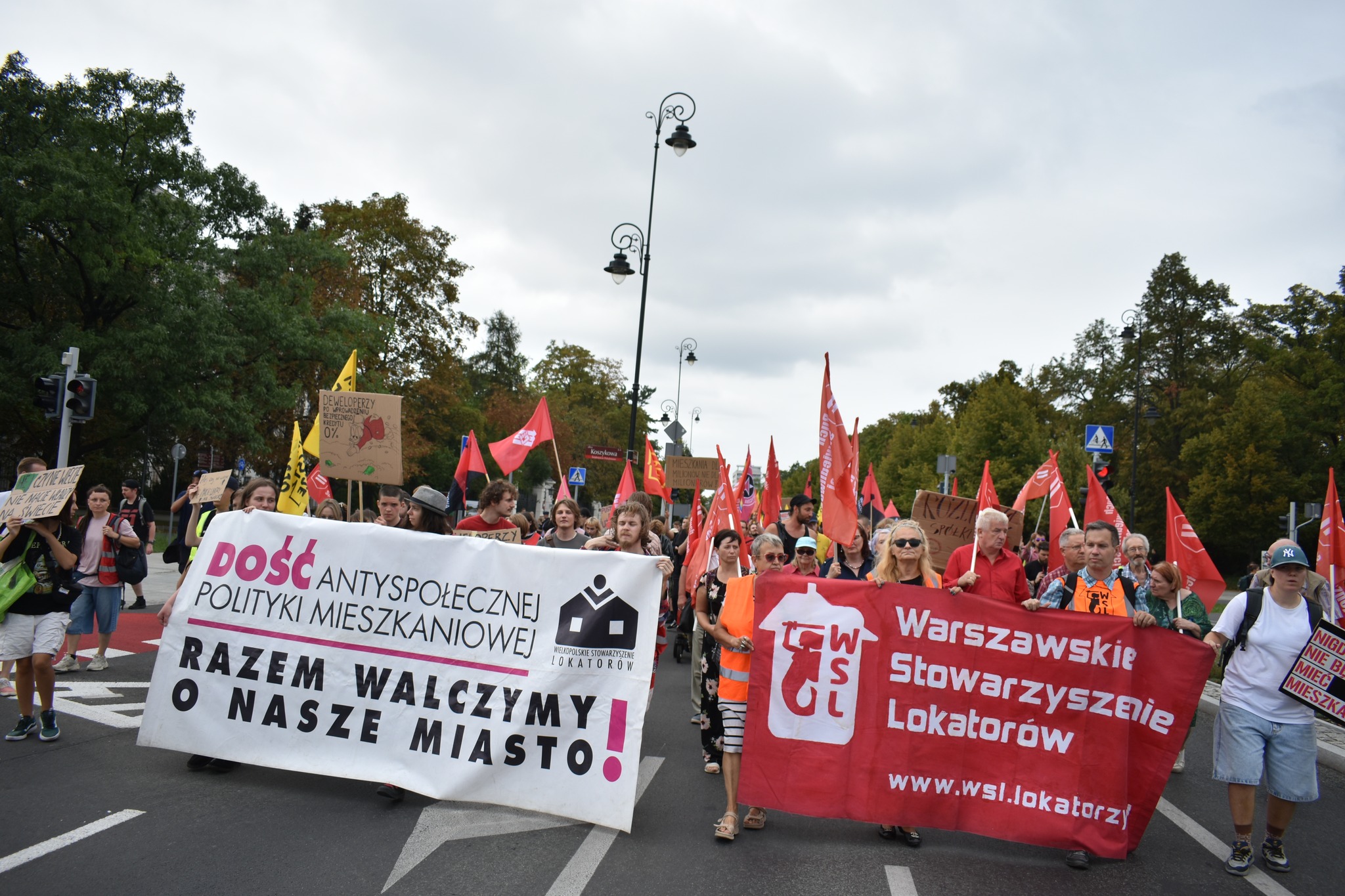 Relacja z protestu „0% szans na mieszkanie”